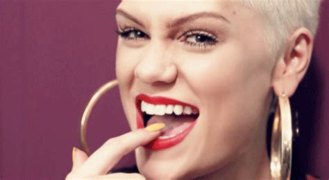 Jessie J Music Video Gifs WiffleGif