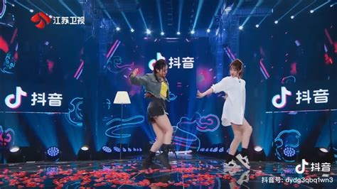 How Fast Cheng Xiao Learns Dance Moves That Make Cnetz Called Her Ai Dancing Youtube