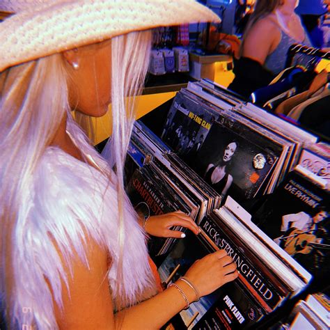 Locations | Garage Sale Vintage