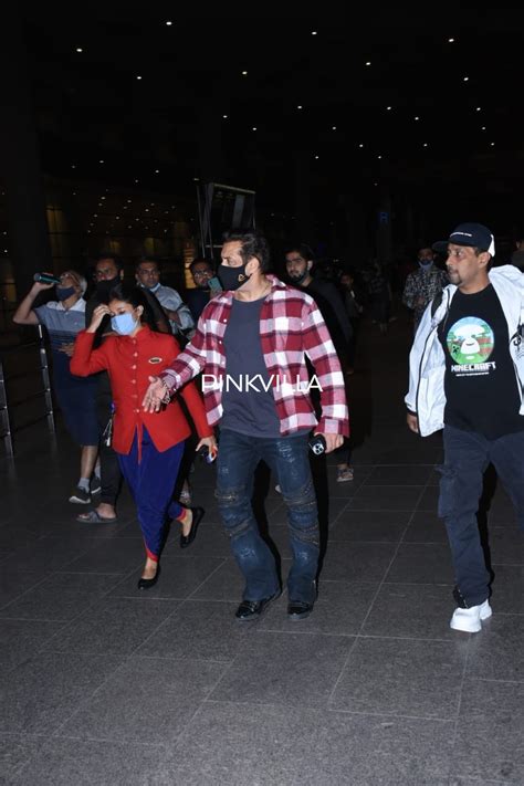 Pics Salman Khan Lands In The City In Style Post Da Bangg Reloaded Tour In Dubai Africazine