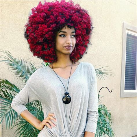 This Artist Draws The World In Black Womens Natural Hair
