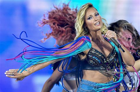 Besser Als Britney Oder Shakira Helene Fischer Zieht Weltstars Ab Echtermann