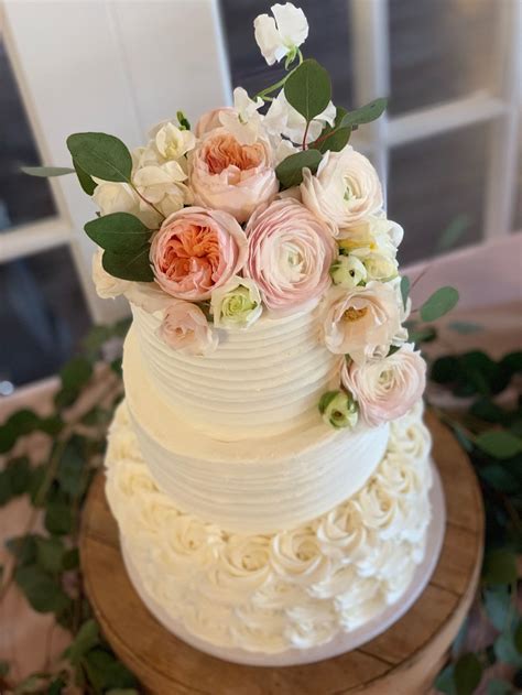 Rosette Cake Wedding 3 Tier Wedding Cakes Floral Wedding Cake
