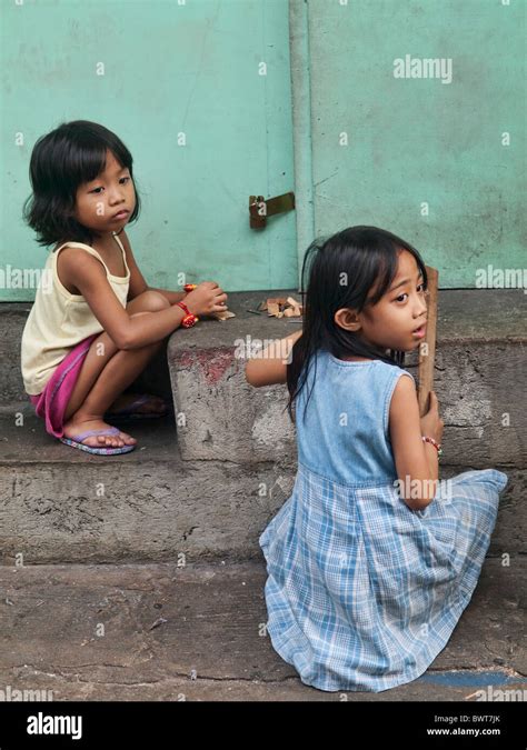 Young Girl Manila Philippines Hi Res Stock Photography And Images Alamy