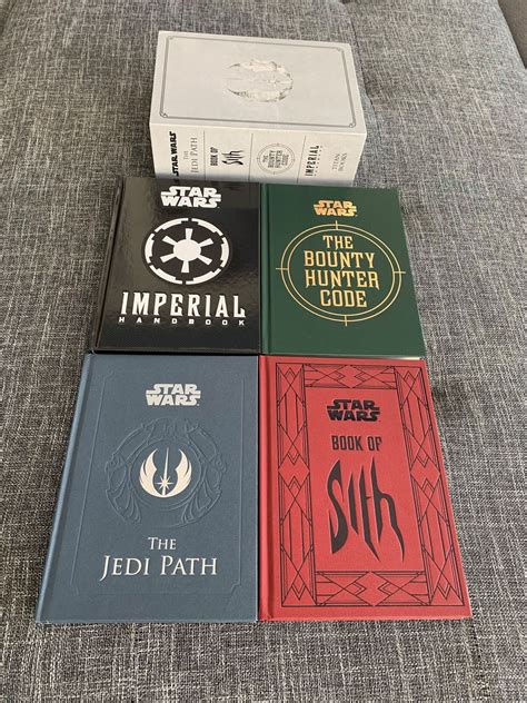 Kniha Star Wars Secrets Of The Galaxy Deluxe Box Set Fantasyobchodcz