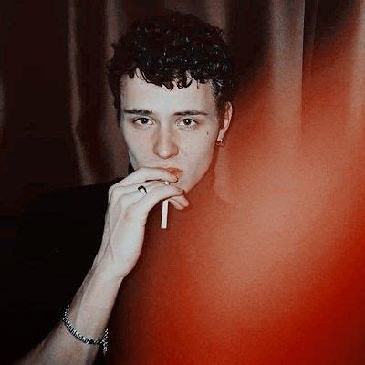 We are a fan account of arón piper (ander on élite and iago on el desorden que dejas). Pin de 𝕾𝖆𝖒𝖆𝖓𝖙𝖍𝖆🦄 em Aron Piper | Series e filmes, Série de ...