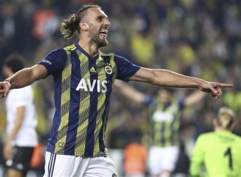 Born 24 april 1994) is a kosovan professional footballer who plays as a striker for italian club lazio and the kosovo national team. Vedat Muriqi, değerini katladı! - Futbol