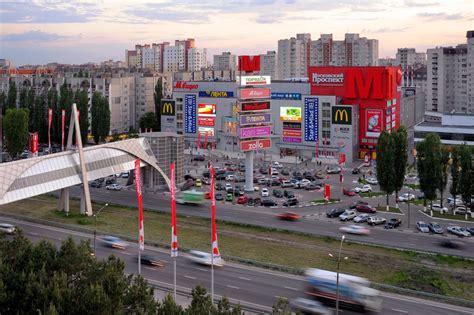 Миграционный прирост населения в воронежской области за год уменьшился в 11 раз. Переехали из Луганска в Воронеж: считаю новый город ...