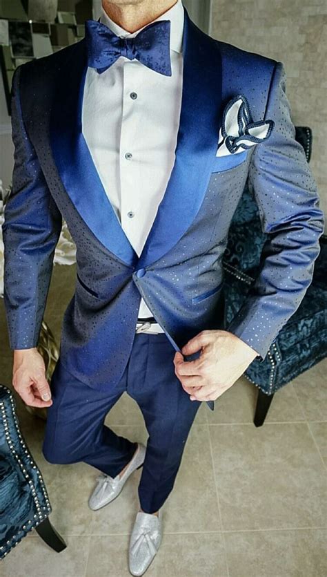 Pin By Montrelldemet On Men In Blue Suits Blue Suit Men S Blazer