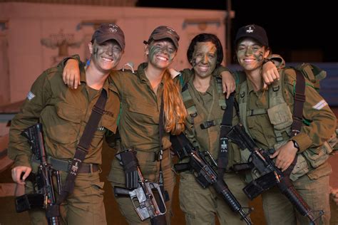 Congrats To 72 Female Idf Soldiers Only Simchas
