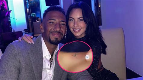 Obwohl in den letzten jahren durch initiativen wie time's up viel bewegung in die branche gekommen ist, sieht geena. Jérôme Boateng und Ex Kasia haben schon ein Liebes-Tattoo ...