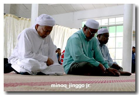 Pesuruhjaya sumpah shah alam/ subang jaya beroperasi seperti biasa. KESIAN SULTAN JOHOR DIKENCING PUAK UMNO..