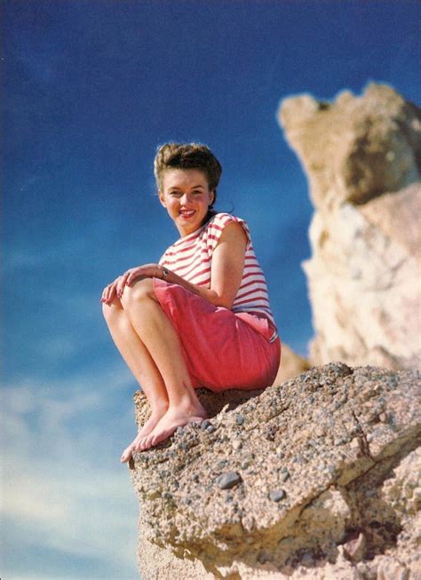 marilyn monroe then still norma jeane in 1945 photo by andre de dienes i ve posted a diffe