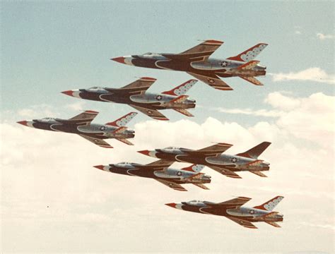 The Usaf Thunderbirds Flew Specially Modified Republic F 105b 15 Re