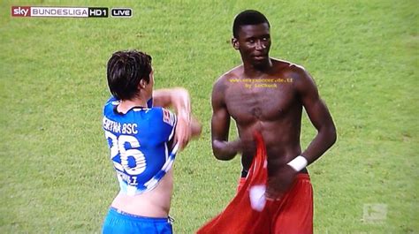 Examples of using rudiger in a sentence and their translations. UnderwearNEYMAR: ANTONIO RÜDIGER