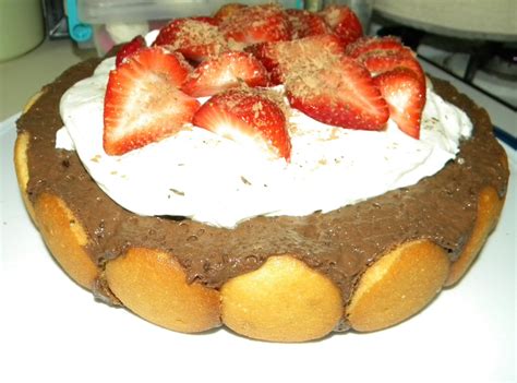 The olive oil doesn't just bring its resonant flavour to the mousse, it creates its smooth, soft texture. Craft Couture: Chocolate Mouse torte pie recipe!!! One of ...