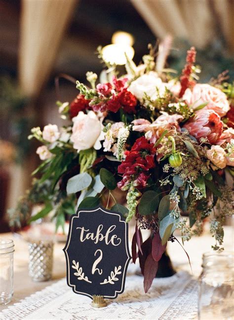 Equally important is the decoration of the buffet tables, around which the guests gather to enjoy food and drink. Elegant Texas Wedding with Beautiful Rustic Decor ...