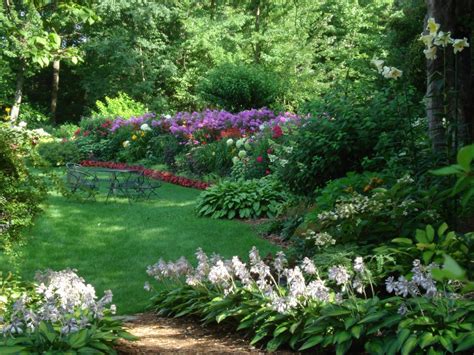 Lynns Garden In Wisconsin Finegardening