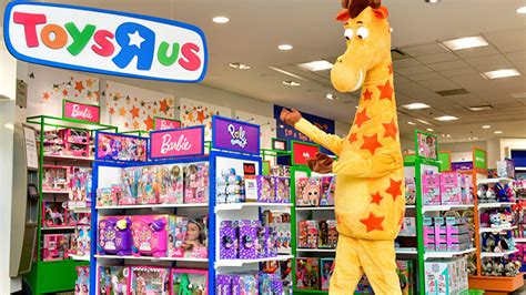 Toys R Us News Famed Toy Seller Making Comeback With Shops In Every