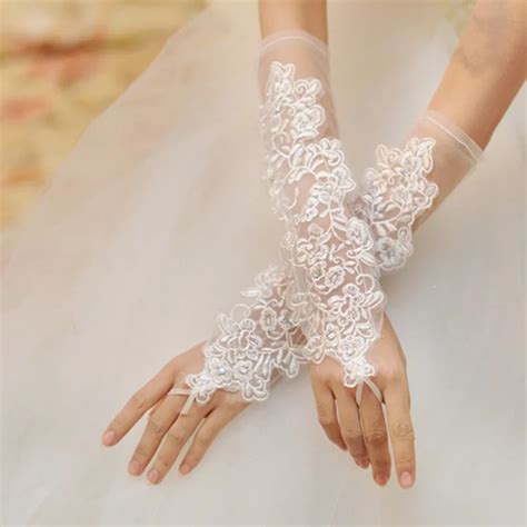 High Quality Flowers White Bridal Gloves Opera Lenght Fingerless Lace Wedding Party Gloves