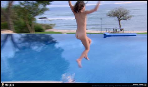 Naked Bethenny Frankel In The Real Housewives Of New York City