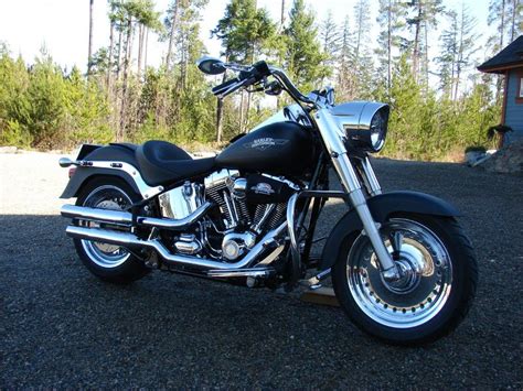 Touring features include a large detachable windshield, uxiliary passing lights, nd standard cruise control. Road King Nacelle on Heritage Softail Classic - Page 2 ...