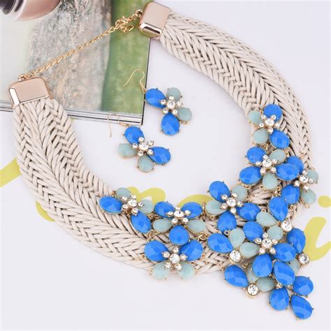 Beautiful Multi Layering Coloful Big Flower Necklace Earrings Set For Women