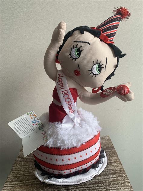 Singing “happy birthday” Betty Boop by Casa Blanca Flowers