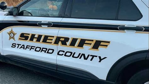 Underage Porch Pirates Fail To Evade Sheriff's Deputies Amid 'Bit Of A