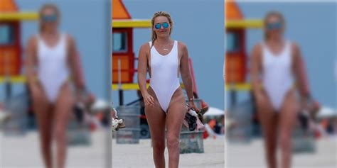 Lindsey Vonn Has A Baywatch Moment In Revealing White Bathing Suit
