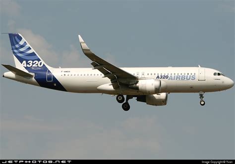 F Wwba Airbus A320 111 Airbus Industrie Yvan Panas Jetphotos