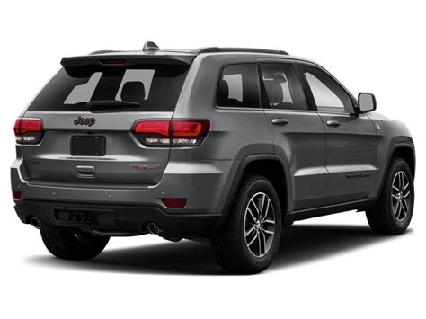Learn About This New Granite Crystal Metallic Clearcoat 2021 Trailhawk