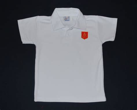 Do you know who queen elizabeth ii is? Queen Elizabeth: Polo Queen Niño Elizabeth Kinder 02