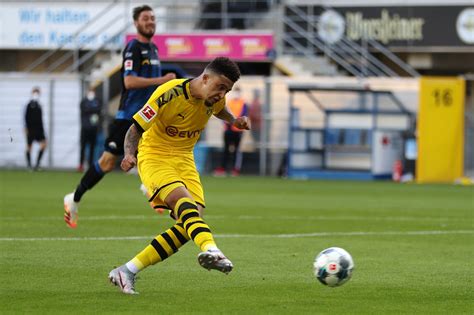 Borussia dortmund wonder kid jadon sancho has drawn the ire of german media for publishing a video on his. Jadon Sancho nets hat-trick to help Borussia Dortmund ...