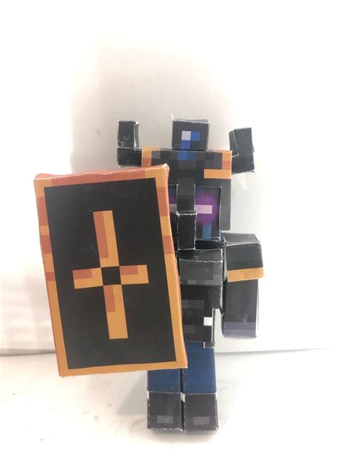 Pixel Papercraft Enchanted Royal Guard Minecraft Dungeons
