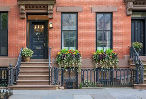 7 Tips For Beautiful Window Boxes All Year Round Brownstoner