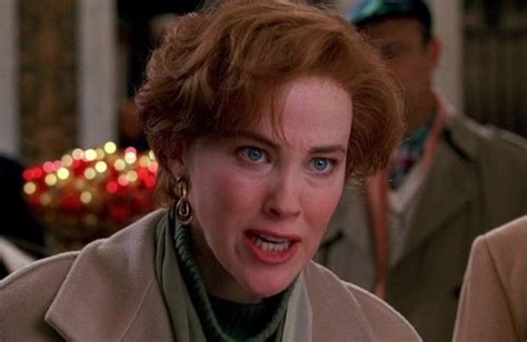 Catherine O Hara’s Home Alone 2 Reenactment Is Spot On