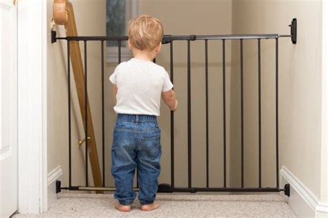 Our 2022 Top Picks For The Best Baby Gates For Stairs Top And Bottom
