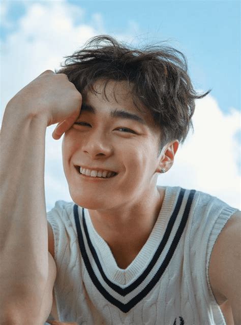 Moonbin De Astro Es Homenajeado En Diferentes Shows Coreanos