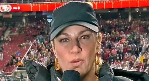 The Entire Internet Was Going Wild Over Erin Andrews Stunning Outfit