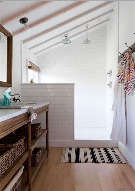 Bathroom mood lighting inc leds. Best 25+ Long narrow bathroom ideas on Pinterest | Narrow ...