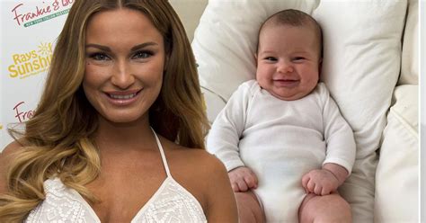 Sam Faiers Shares Candid Breastfeeding Snap As She Relaxes