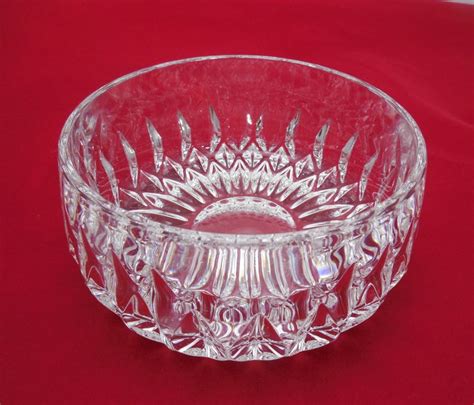 Vintage Pressed Clear Glass Bowl 5 1 2 Wide Vintage Etsy Vintage Pressed Glass Glass Bowl