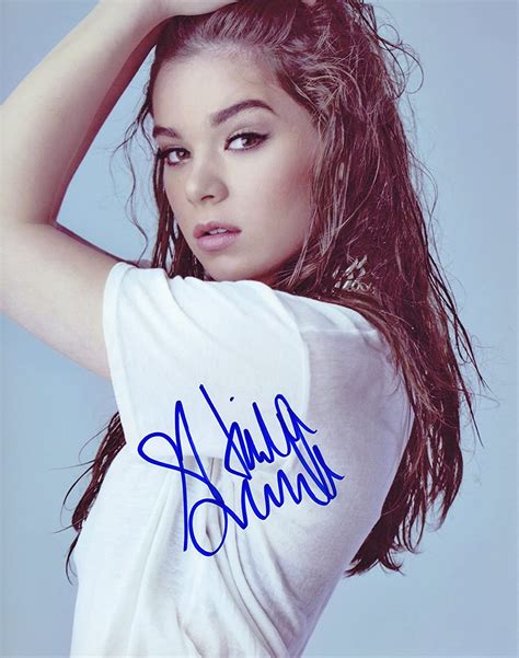 Hailee Steinfeld Signed Autographed 8x10 Photo At Amazons
