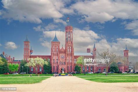 Red Castle Museum Photos And Premium High Res Pictures Getty Images