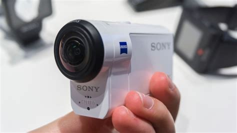 Sony S New 4k Action Cam Is The Absolute Boss Expert Reviews