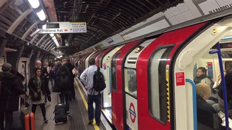 Victoria Line London Victoria Station London Underground Youtube