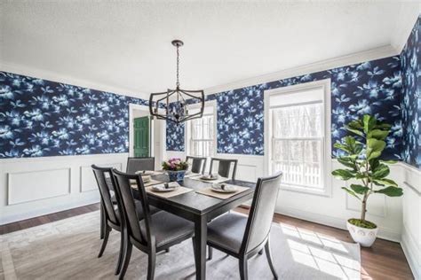Blue And White Dining Room With Floral Wallpaper Hgtv