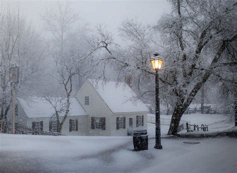 Light Up The Falling Snow In Colonial Williamsburg