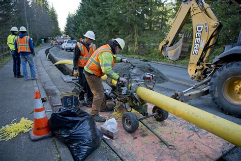 It endeavors to provide the products that you want, offering the best bang for your buck. Natural Gas Line upgrade | Workers fuse the 8" pipeline ...